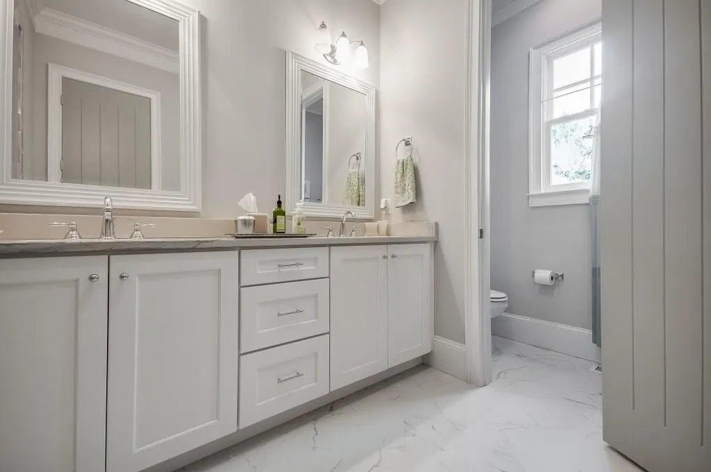 30 Hardeman Road, Sandy Springs, Georgia 30342, 5 Bedrooms Bedrooms, ,4 BathroomsBathrooms,Residential,Sold,30 Hardeman Road,6668533