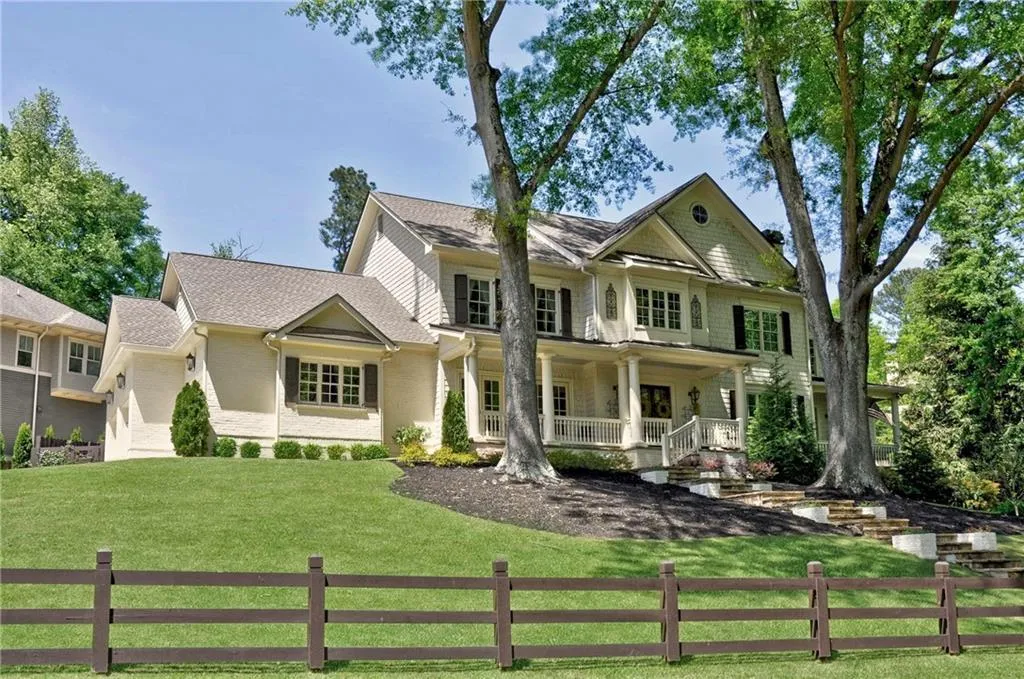 30 Hardeman Road, Sandy Springs, Georgia 30342, 5 Bedrooms Bedrooms, ,4 BathroomsBathrooms,Residential,Sold,30 Hardeman Road,6668533