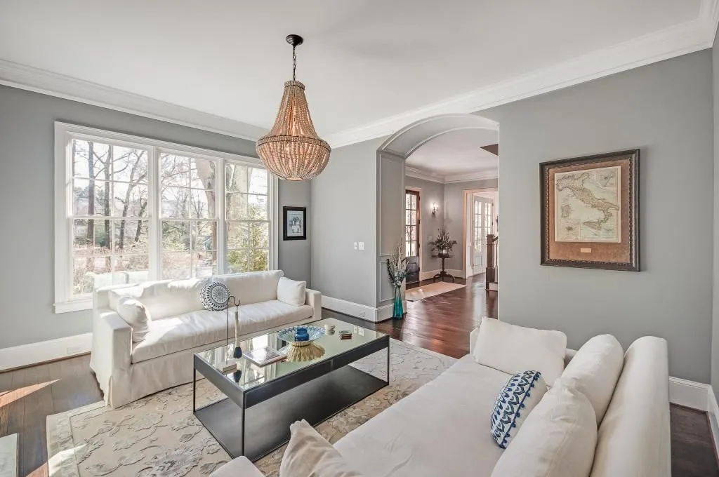 30 Hardeman Road, Sandy Springs, Georgia 30342, 5 Bedrooms Bedrooms, ,4 BathroomsBathrooms,Residential,Sold,30 Hardeman Road,6668533