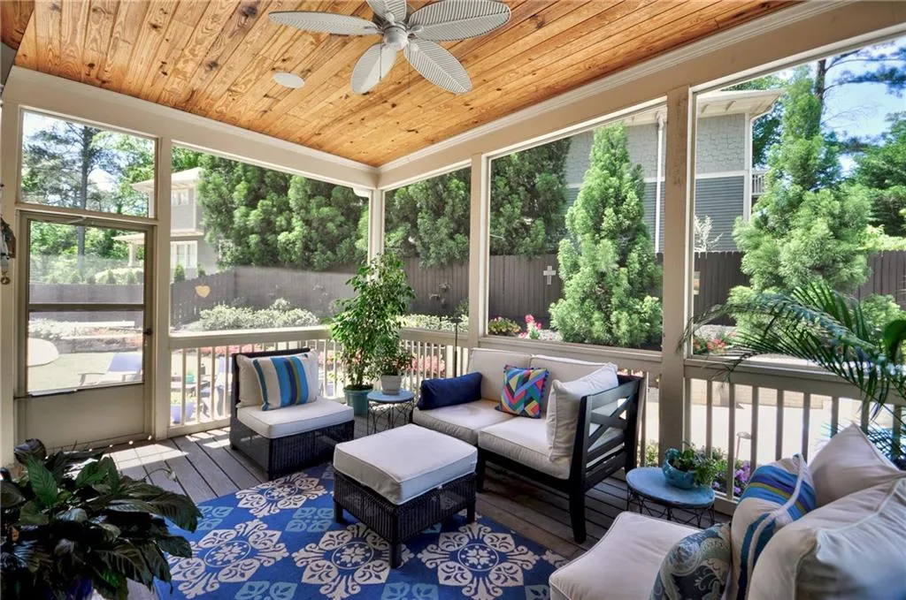 30 Hardeman Road, Sandy Springs, Georgia 30342, 5 Bedrooms Bedrooms, ,4 BathroomsBathrooms,Residential,Sold,30 Hardeman Road,6668533