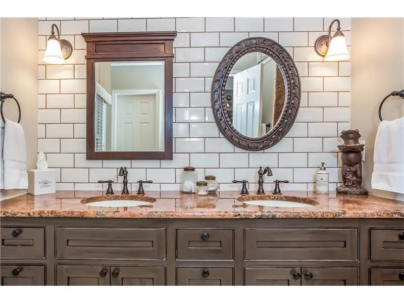 500 Carolwood Lane, Sandy Springs, Georgia 30342, 3 Bedrooms Bedrooms, ,2 BathroomsBathrooms,Residential,Sold,500 Carolwood Lane,5892500