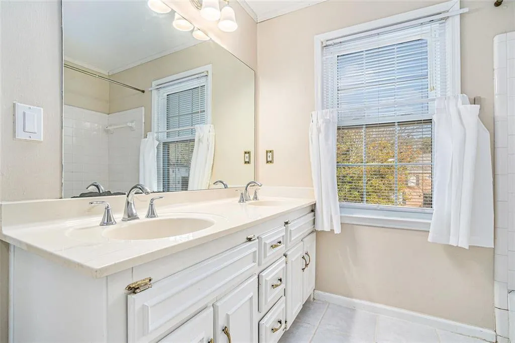 8930 Carroll Manor Drive, Atlanta, Georgia 30350, 2 Bedrooms Bedrooms, ,2 BathroomsBathrooms,Residential,Sold,8930 Carroll Manor Drive,7507156
