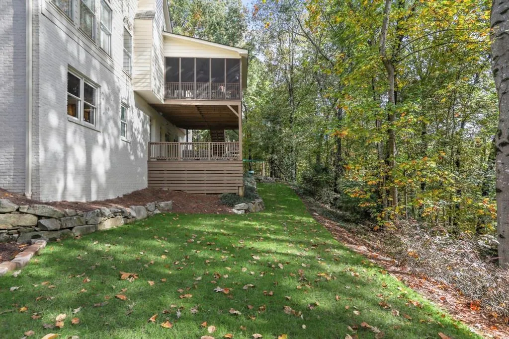 280 Cameron Ridge Drive, Atlanta, Georgia 30328, 6 Bedrooms Bedrooms, ,5 BathroomsBathrooms,Residential,Sold,280 Cameron Ridge Drive,6676564