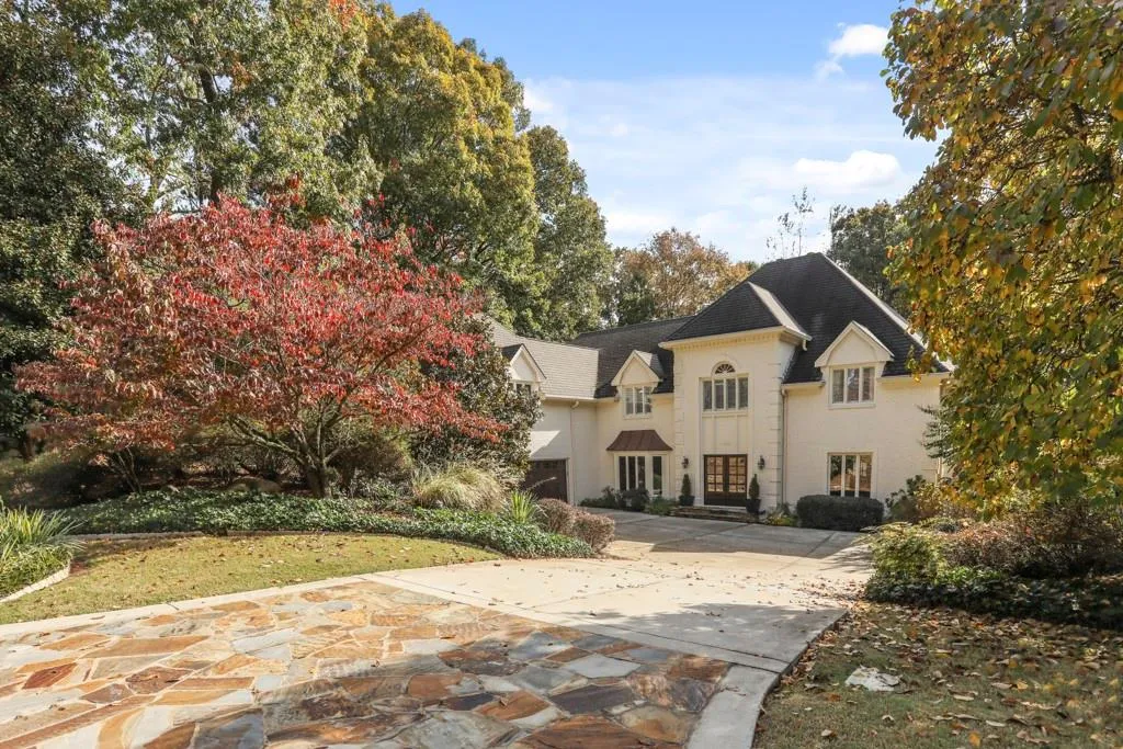 280 Cameron Ridge Drive, Atlanta, Georgia 30328, 6 Bedrooms Bedrooms, ,5 BathroomsBathrooms,Residential,Sold,280 Cameron Ridge Drive,6676564
