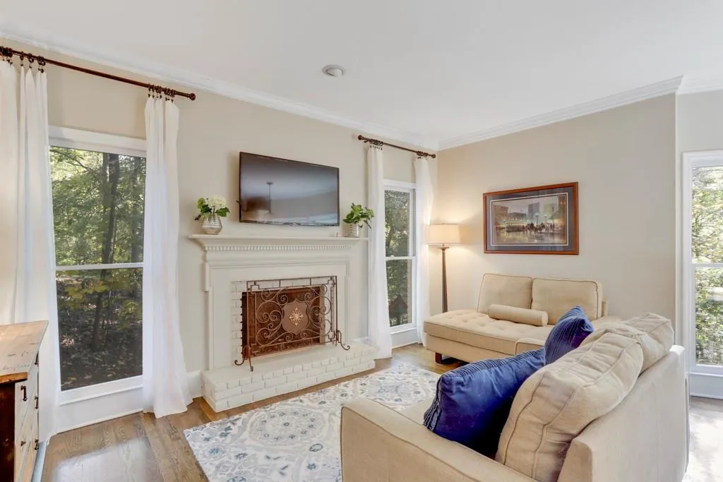 280 Cameron Ridge Drive, Atlanta, Georgia 30328, 6 Bedrooms Bedrooms, ,5 BathroomsBathrooms,Residential,Sold,280 Cameron Ridge Drive,6676564