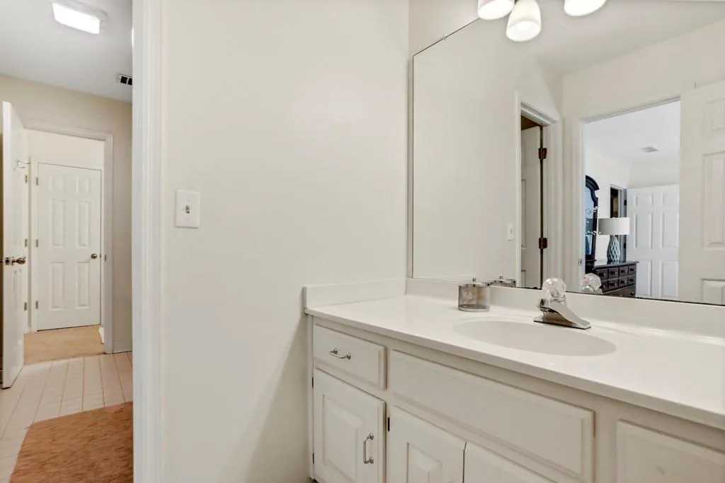 280 Cameron Ridge Drive, Atlanta, Georgia 30328, 6 Bedrooms Bedrooms, ,5 BathroomsBathrooms,Residential,Sold,280 Cameron Ridge Drive,6676564
