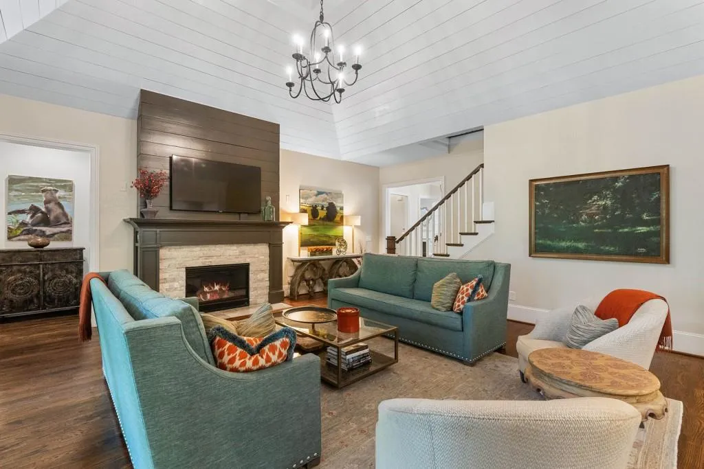 8345 Hewlett Road, Sandy Springs, Georgia 30350, 6 Bedrooms Bedrooms, ,6 BathroomsBathrooms,Residential,Sold,8345 Hewlett Road,7417668 8345 Hewlett Road, Sandy Springs, Georgia 30350, 6 Bedrooms Bedrooms, ,6 BathroomsBathrooms,Residential,Sold,8345 Hewlett Road,7417668