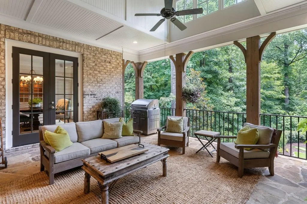 8345 Hewlett Road, Sandy Springs, Georgia 30350, 6 Bedrooms Bedrooms, ,6 BathroomsBathrooms,Residential,Sold,8345 Hewlett Road,7417668 8345 Hewlett Road, Sandy Springs, Georgia 30350, 6 Bedrooms Bedrooms, ,6 BathroomsBathrooms,Residential,Sold,8345 Hewlett Road,7417668