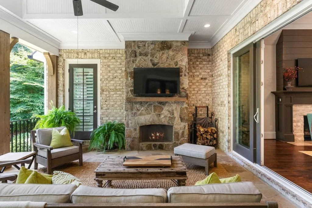 8345 Hewlett Road, Sandy Springs, Georgia 30350, 6 Bedrooms Bedrooms, ,6 BathroomsBathrooms,Residential,Sold,8345 Hewlett Road,7417668 8345 Hewlett Road, Sandy Springs, Georgia 30350, 6 Bedrooms Bedrooms, ,6 BathroomsBathrooms,Residential,Sold,8345 Hewlett Road,7417668