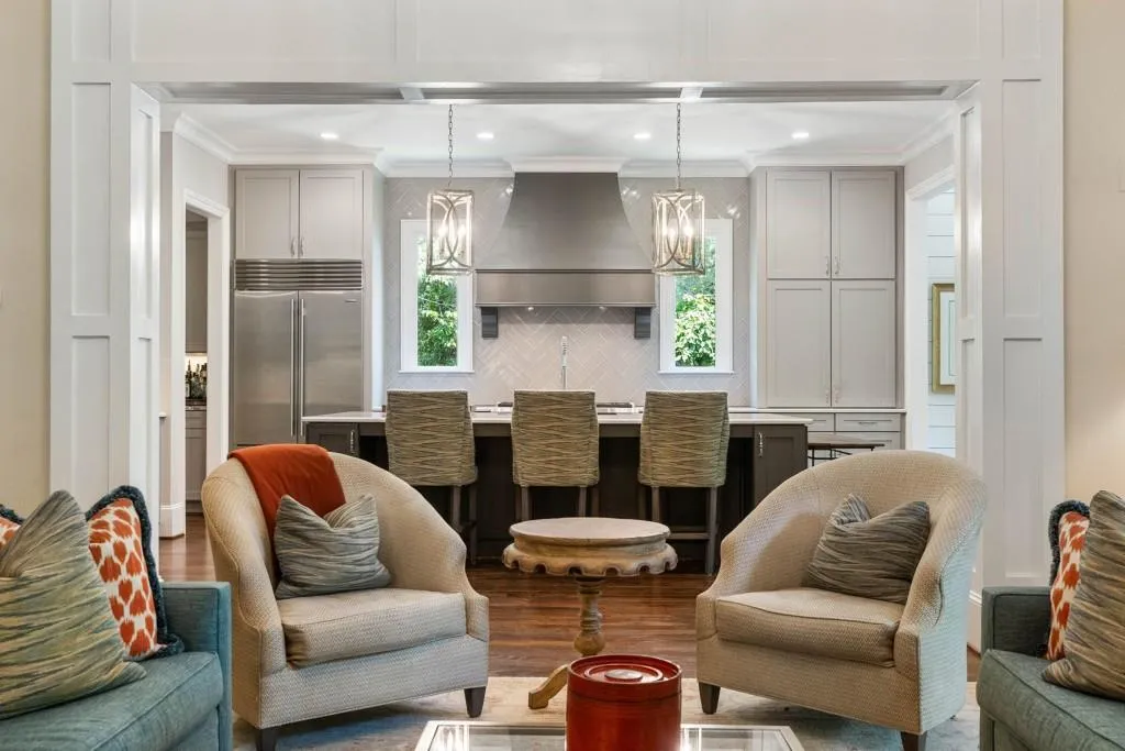 8345 Hewlett Road, Sandy Springs, Georgia 30350, 6 Bedrooms Bedrooms, ,6 BathroomsBathrooms,Residential,Sold,8345 Hewlett Road,7417668 8345 Hewlett Road, Sandy Springs, Georgia 30350, 6 Bedrooms Bedrooms, ,6 BathroomsBathrooms,Residential,Sold,8345 Hewlett Road,7417668