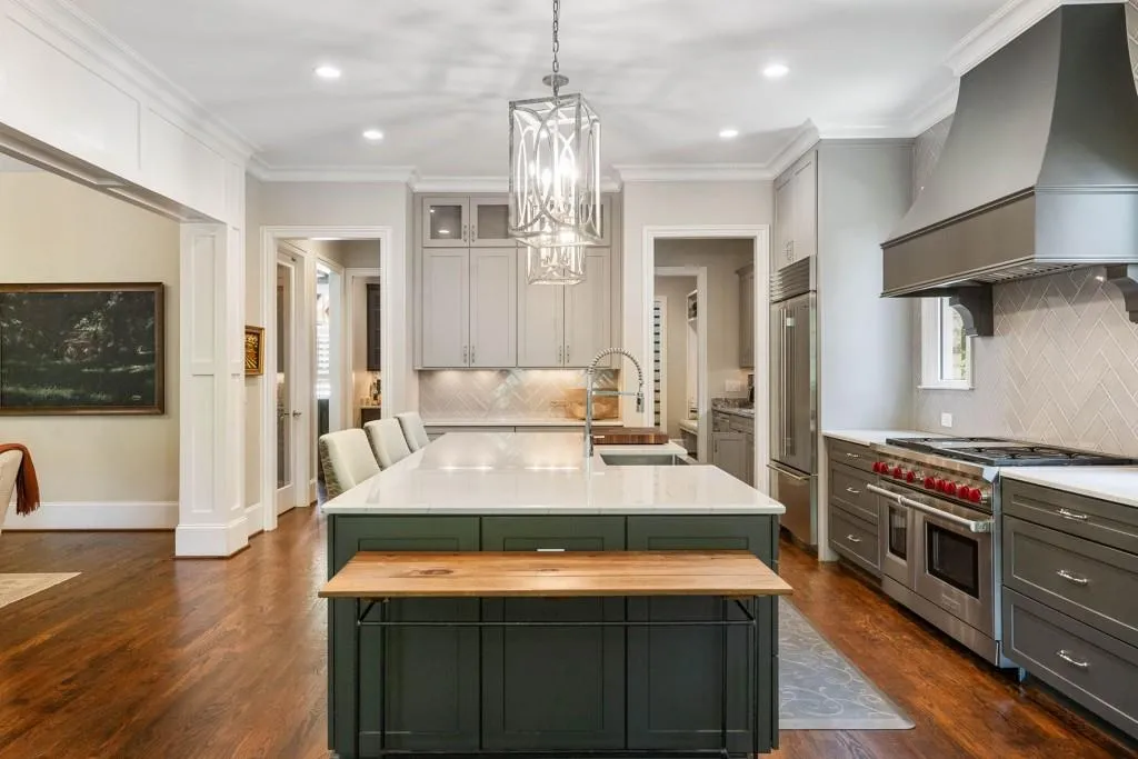 8345 Hewlett Road, Sandy Springs, Georgia 30350, 6 Bedrooms Bedrooms, ,6 BathroomsBathrooms,Residential,Sold,8345 Hewlett Road,7417668 8345 Hewlett Road, Sandy Springs, Georgia 30350, 6 Bedrooms Bedrooms, ,6 BathroomsBathrooms,Residential,Sold,8345 Hewlett Road,7417668