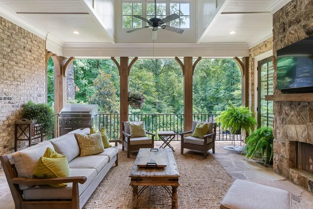 8345 Hewlett Road, Sandy Springs, Georgia 30350, 6 Bedrooms Bedrooms, ,6 BathroomsBathrooms,Residential,Sold,8345 Hewlett Road,7417668 8345 Hewlett Road, Sandy Springs, Georgia 30350, 6 Bedrooms Bedrooms, ,6 BathroomsBathrooms,Residential,Sold,8345 Hewlett Road,7417668