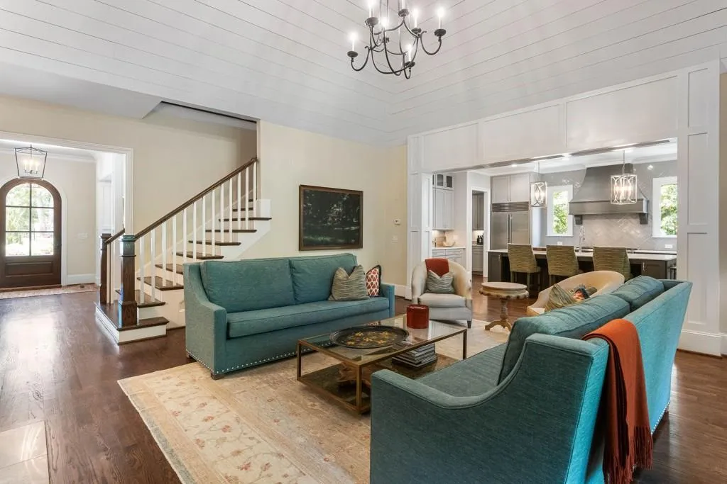 8345 Hewlett Road, Sandy Springs, Georgia 30350, 6 Bedrooms Bedrooms, ,6 BathroomsBathrooms,Residential,Sold,8345 Hewlett Road,7417668 8345 Hewlett Road, Sandy Springs, Georgia 30350, 6 Bedrooms Bedrooms, ,6 BathroomsBathrooms,Residential,Sold,8345 Hewlett Road,7417668