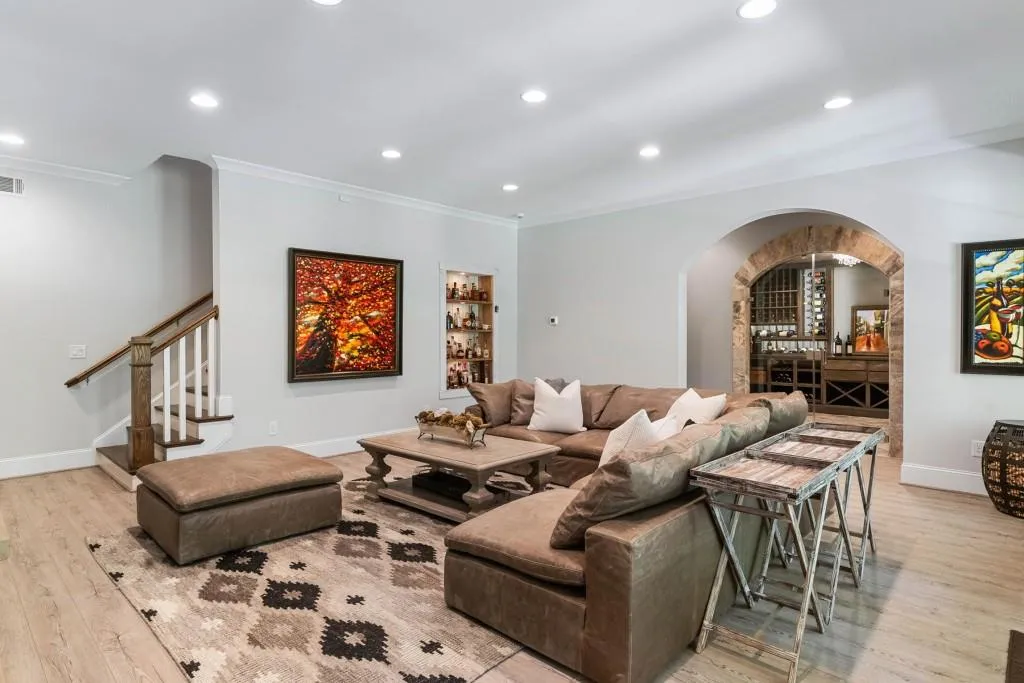 8345 Hewlett Road, Sandy Springs, Georgia 30350, 6 Bedrooms Bedrooms, ,6 BathroomsBathrooms,Residential,Sold,8345 Hewlett Road,7417668 8345 Hewlett Road, Sandy Springs, Georgia 30350, 6 Bedrooms Bedrooms, ,6 BathroomsBathrooms,Residential,Sold,8345 Hewlett Road,7417668