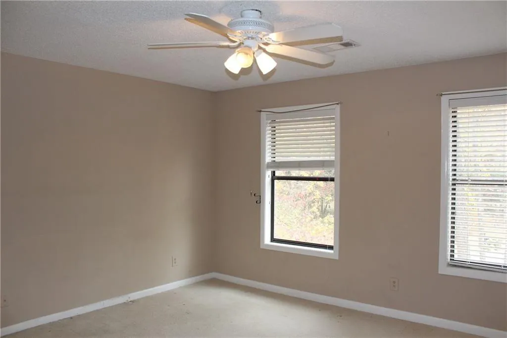 585 Spender Trace, Atlanta, Georgia 30350, 4 Bedrooms Bedrooms, ,2 BathroomsBathrooms,Residential,Sold,585 Spender Trace,5778274