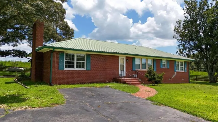 130 Sosbee Road, Talmo, Georgia 30575