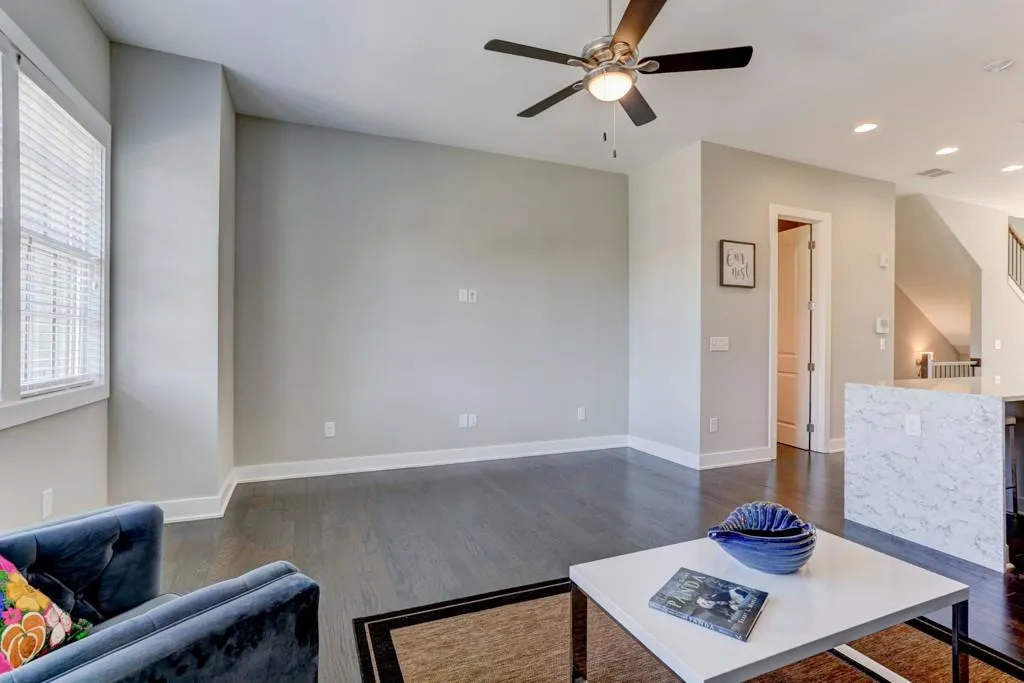 6705 Cadence Boulevard, Sandy Springs, Georgia 30328, 2 Bedrooms Bedrooms, ,2 BathroomsBathrooms,Residential,Sold,6705 Cadence Boulevard,6675688
