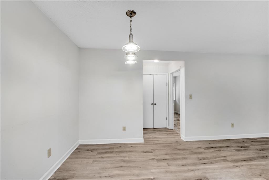 7006 Wingate Way, Sandy Springs, Georgia 30350, 2 Bedrooms Bedrooms, ,2 BathroomsBathrooms,Residential,Sold,7006 Wingate Way,7285064