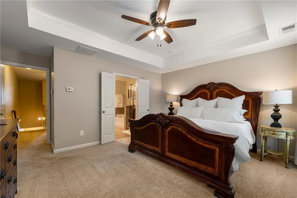 7470 Glisten Avenue, Atlanta, Georgia 30328, 3 Bedrooms Bedrooms, ,3 BathroomsBathrooms,Residential,Sold,7470 Glisten Avenue,7425288