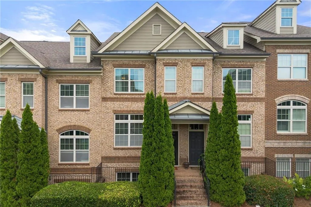 7470 Glisten Avenue, Atlanta, Georgia 30328, 3 Bedrooms Bedrooms, ,3 BathroomsBathrooms,Residential,Sold,7470 Glisten Avenue,7425288