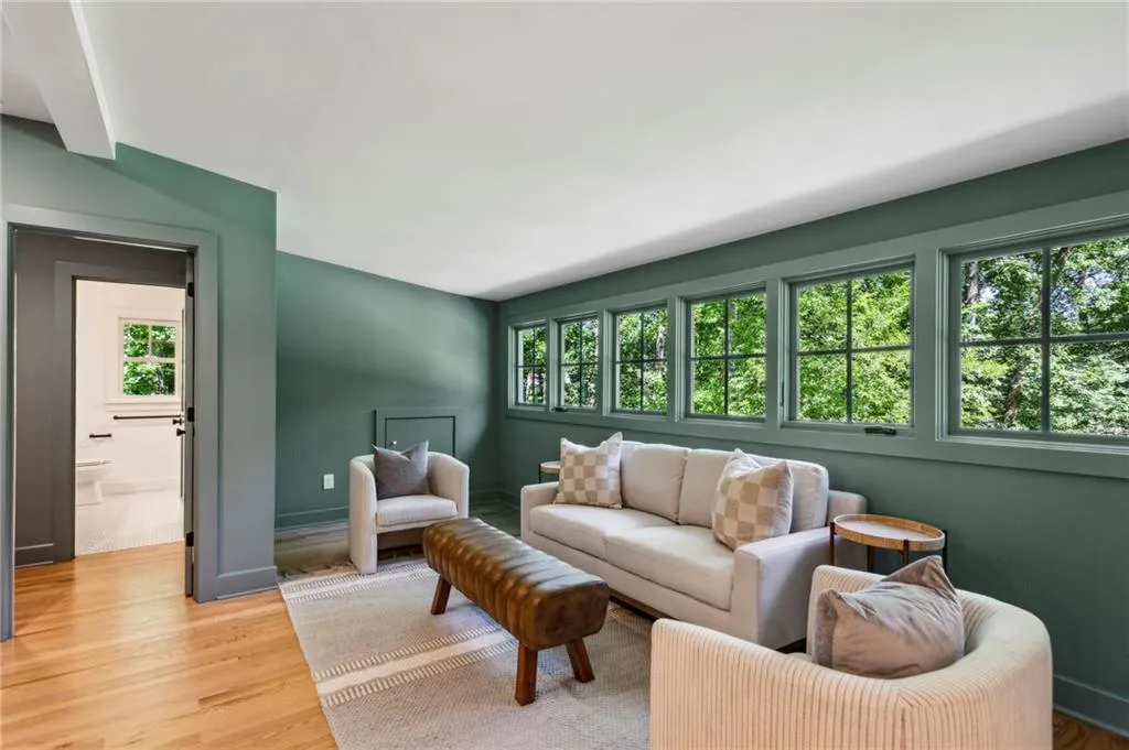 1990 Cambria Avenue Nw, Atlanta, Georgia 30318, 5 Bedrooms Bedrooms, ,3 BathroomsBathrooms,Residential,For Sale,1990 Cambria Avenue Nw,7610149
