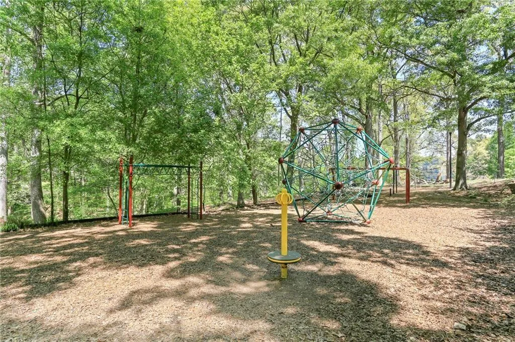 1990 Cambria Avenue Nw, Atlanta, Georgia 30318, 5 Bedrooms Bedrooms, ,3 BathroomsBathrooms,Residential,For Sale,1990 Cambria Avenue Nw,7610149