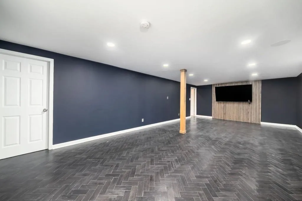 8915 Huntcliff Lake Court, Sandy Springs, Georgia 30350, 5 Bedrooms Bedrooms, ,4 BathroomsBathrooms,Residential,For Sale,8915 Huntcliff Lake Court,7718307