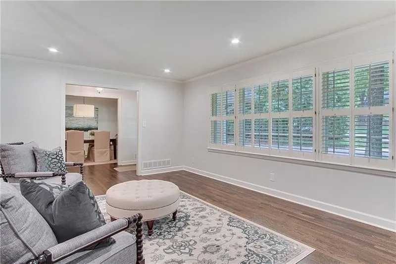 4750 Huntley Drive, Sandy Springs, Georgia 30342, 5 Bedrooms Bedrooms, ,3 BathroomsBathrooms,Residential,Sold,4750 Huntley Drive,6015612