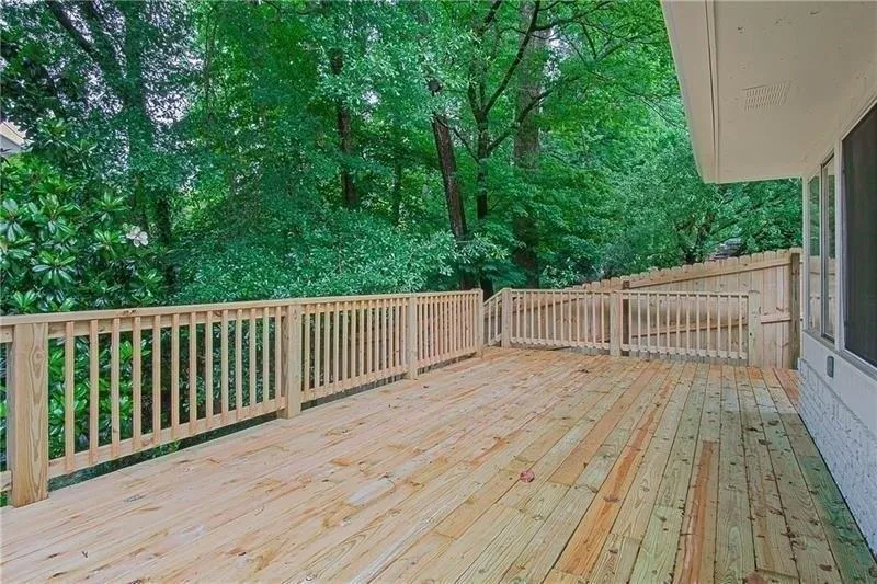 4750 Huntley Drive, Sandy Springs, Georgia 30342, 5 Bedrooms Bedrooms, ,3 BathroomsBathrooms,Residential,Sold,4750 Huntley Drive,6015612
