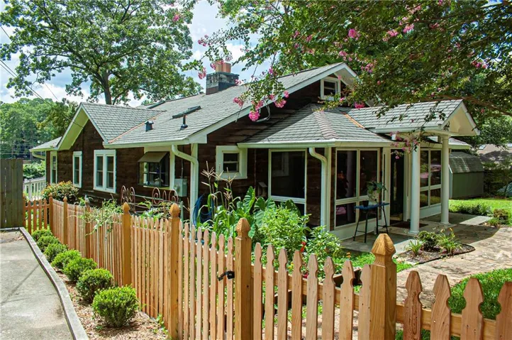 4585 Park Drive, Stone Mountain, Georgia 30083