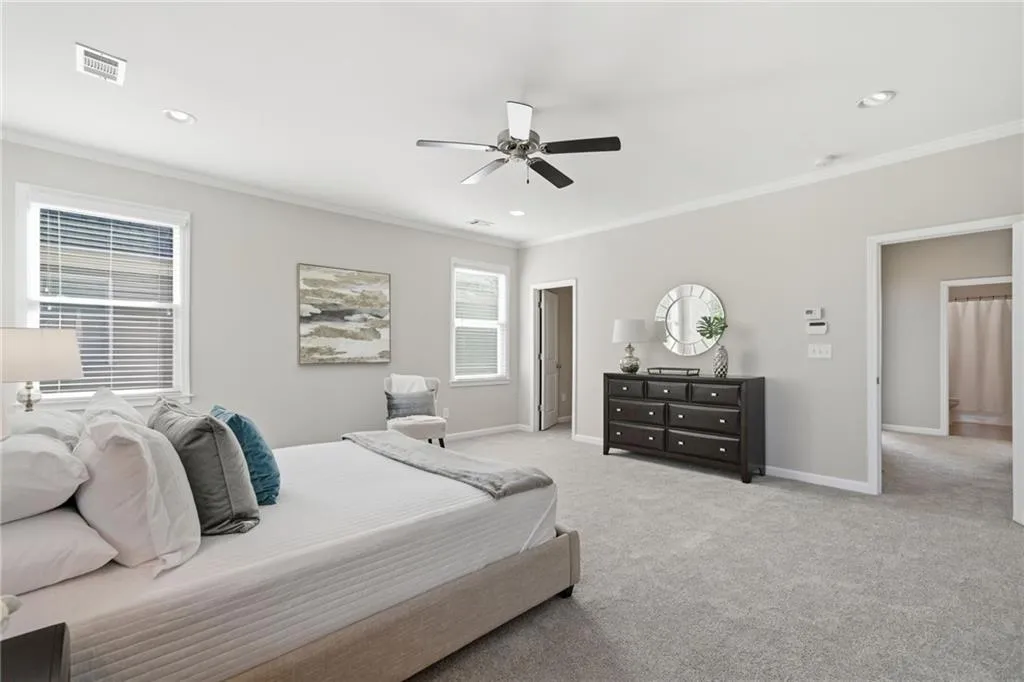 1433 Dupont Commons Circle Nw, Atlanta, Georgia 30318, 5 Bedrooms Bedrooms, ,3 BathroomsBathrooms,Residential,For Sale,1433 Dupont Commons Circle Nw,7666258