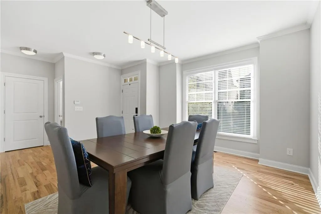 1433 Dupont Commons Circle Nw, Atlanta, Georgia 30318, 5 Bedrooms Bedrooms, ,3 BathroomsBathrooms,Residential,For Sale,1433 Dupont Commons Circle Nw,7666258