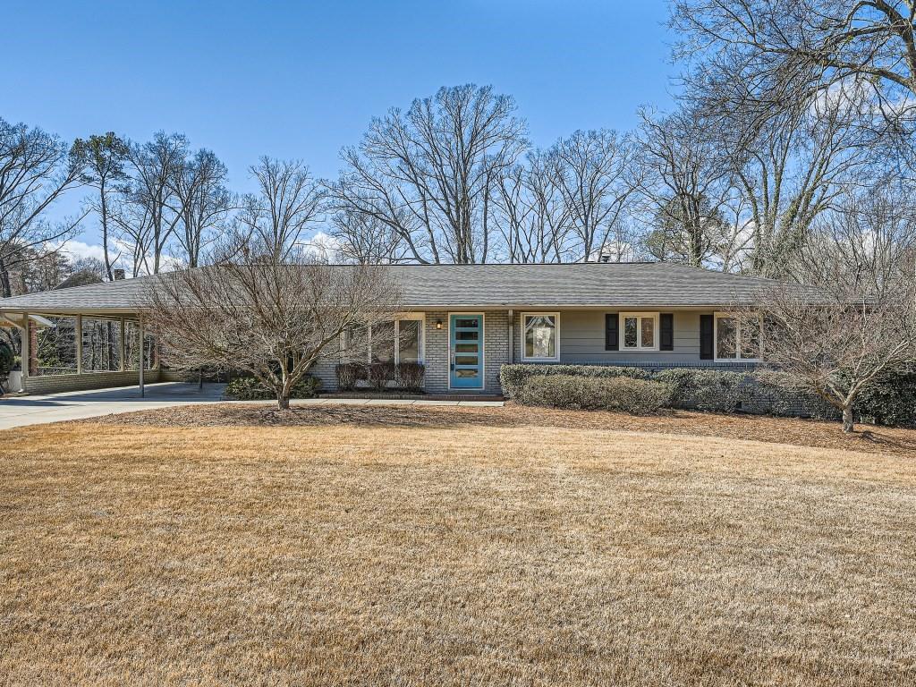 6412 North Hampton Drive, Atlanta, Georgia 30328, 3 Bedrooms Bedrooms, ,2 BathroomsBathrooms,Residential,Sold,6412 North Hampton Drive,7340658