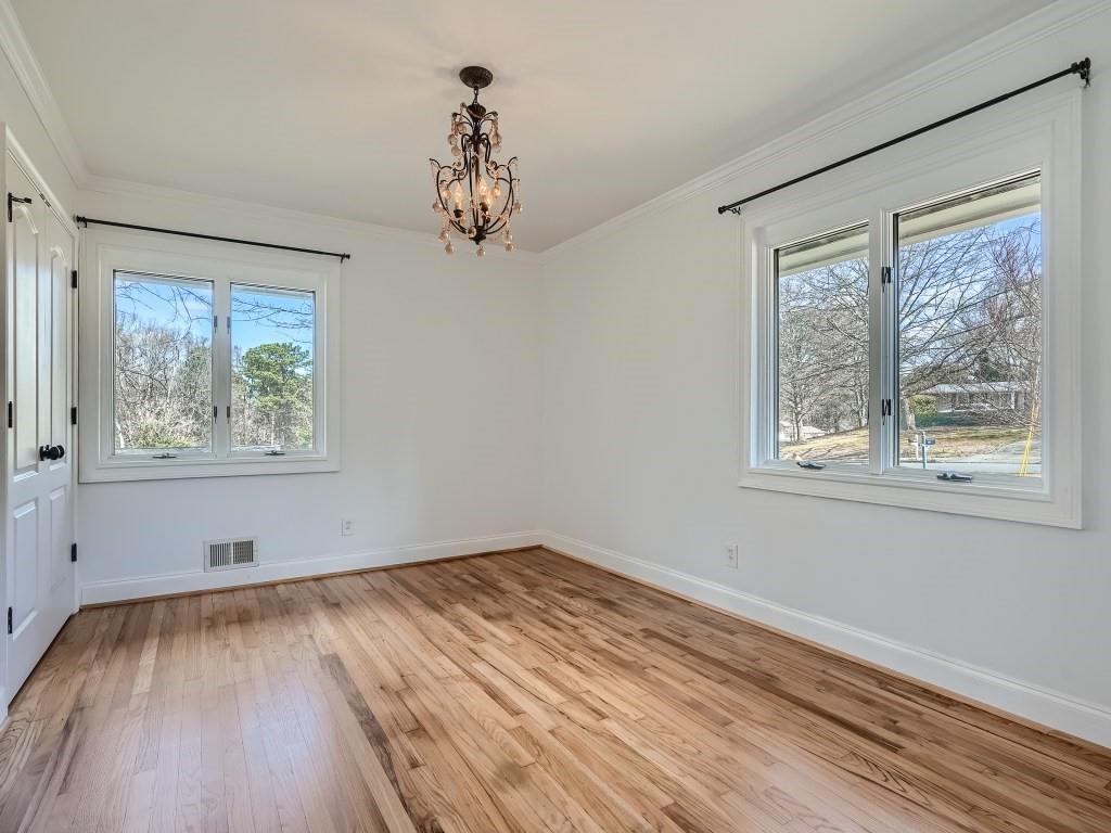 6412 North Hampton Drive, Atlanta, Georgia 30328, 3 Bedrooms Bedrooms, ,2 BathroomsBathrooms,Residential,Sold,6412 North Hampton Drive,7340658