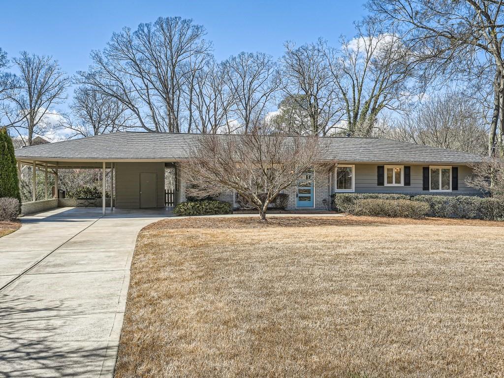 6412 North Hampton Drive, Atlanta, Georgia 30328, 3 Bedrooms Bedrooms, ,2 BathroomsBathrooms,Residential,Sold,6412 North Hampton Drive,7340658