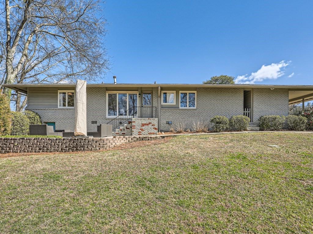 6412 North Hampton Drive, Atlanta, Georgia 30328, 3 Bedrooms Bedrooms, ,2 BathroomsBathrooms,Residential,Sold,6412 North Hampton Drive,7340658