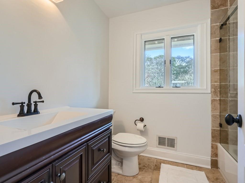 6412 North Hampton Drive, Atlanta, Georgia 30328, 3 Bedrooms Bedrooms, ,2 BathroomsBathrooms,Residential,Sold,6412 North Hampton Drive,7340658