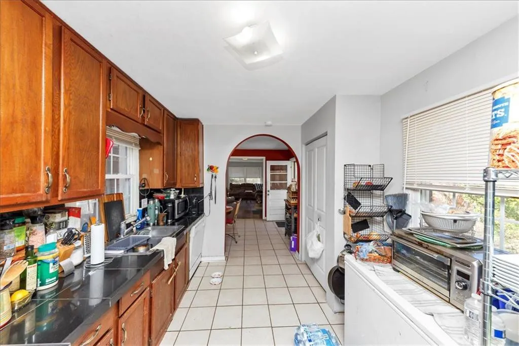 2754 Drew Valley Road Ne, Atlanta, Georgia 30319, 3 Bedrooms Bedrooms, ,2 BathroomsBathrooms,Residential,For Sale,2754 Drew Valley Road Ne,7621067
