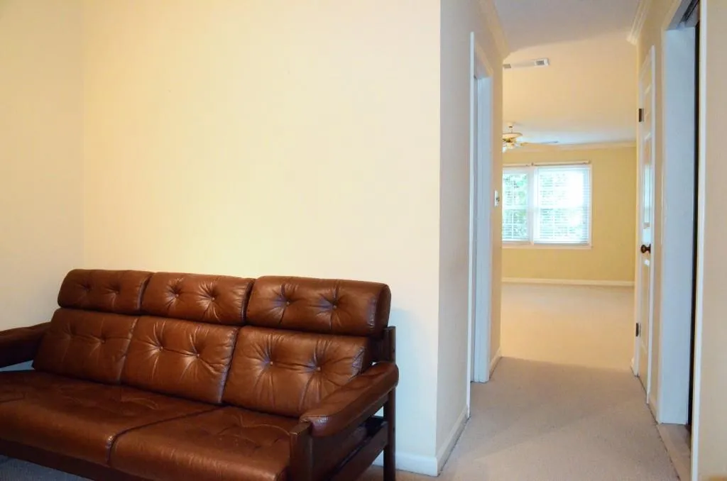 5203 Glenridge Drive, Sandy Springs, Georgia 30342, 3 Bedrooms Bedrooms, ,2 BathroomsBathrooms,Residential,Sold,5203 Glenridge Drive,5613925