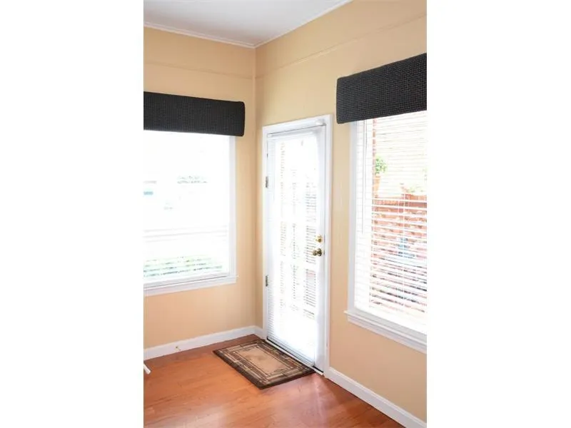 5203 Glenridge Drive, Sandy Springs, Georgia 30342, 3 Bedrooms Bedrooms, ,2 BathroomsBathrooms,Residential,Sold,5203 Glenridge Drive,5613925