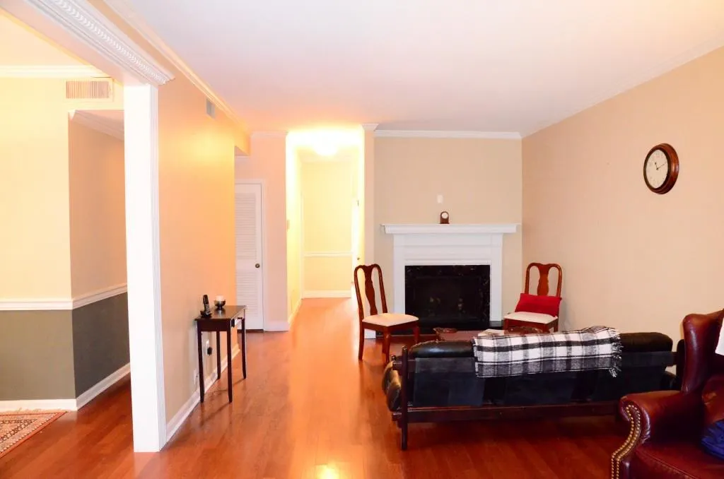 5203 Glenridge Drive, Sandy Springs, Georgia 30342, 3 Bedrooms Bedrooms, ,2 BathroomsBathrooms,Residential,Sold,5203 Glenridge Drive,5613925