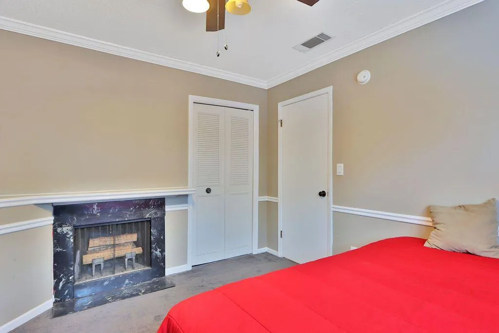 6851 Roswell Road Unit N9, Atlanta, Georgia 30328, 2 Bedrooms Bedrooms, ,1 BathroomBathrooms,Residential,Sold,6851 Roswell Road Unit N9,6990790