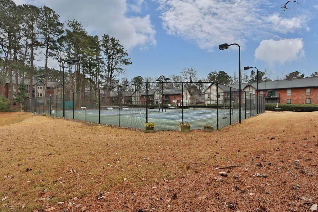 6851 Roswell Road Unit N9, Atlanta, Georgia 30328, 2 Bedrooms Bedrooms, ,1 BathroomBathrooms,Residential,Sold,6851 Roswell Road Unit N9,6990790