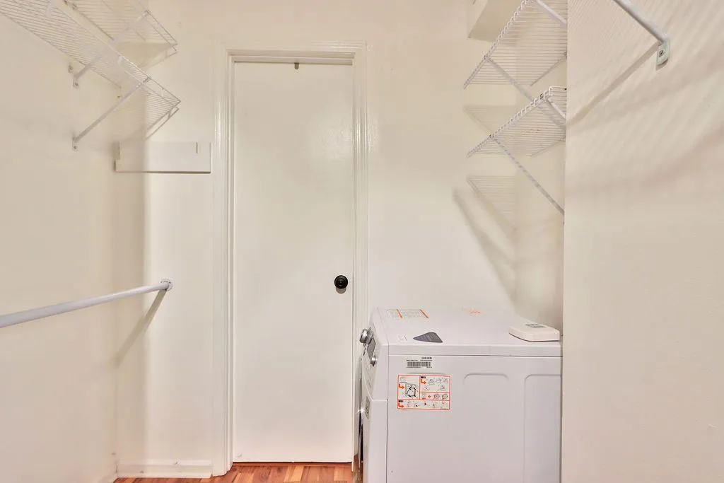 6851 Roswell Road Unit N9, Atlanta, Georgia 30328, 2 Bedrooms Bedrooms, ,1 BathroomBathrooms,Residential,Sold,6851 Roswell Road Unit N9,6990790