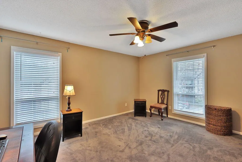 6851 Roswell Road Unit N9, Atlanta, Georgia 30328, 2 Bedrooms Bedrooms, ,1 BathroomBathrooms,Residential,Sold,6851 Roswell Road Unit N9,6990790
