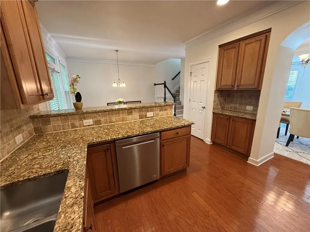 2165 Yancey Lane Ne, Brookhaven, Georgia 30319, 3 Bedrooms Bedrooms, 0 ,3 BathroomsBathrooms,Residential,For Sale,2165 Yancey Lane Ne,7762532