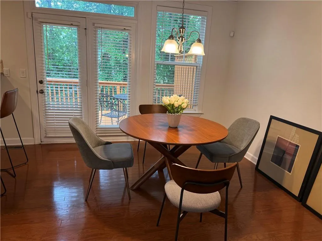 2165 Yancey Lane Ne, Brookhaven, Georgia 30319, 3 Bedrooms Bedrooms, 0 ,3 BathroomsBathrooms,Residential,For Sale,2165 Yancey Lane Ne,7762532
