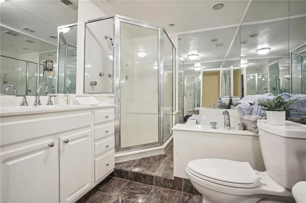 6001 Park Avenue, Sandy Springs, Georgia 30342, 2 Bedrooms Bedrooms, ,1 BathroomBathrooms,Residential,Sold,6001 Park Avenue,7194877