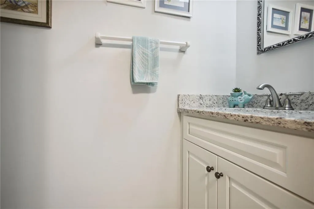 6001 Park Avenue, Sandy Springs, Georgia 30342, 2 Bedrooms Bedrooms, ,1 BathroomBathrooms,Residential,Sold,6001 Park Avenue,7194877