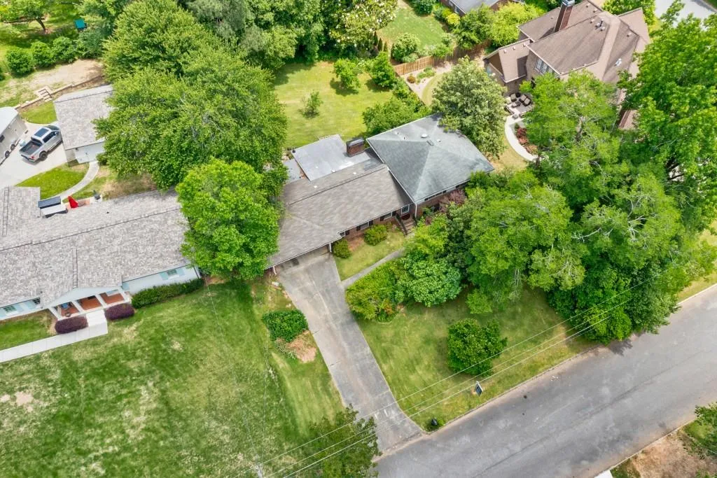 5795 Pine Brook Road, Atlanta, Georgia 30328, 4 Bedrooms Bedrooms, ,2 BathroomsBathrooms,Residential,Sold,5795 Pine Brook Road,6888437